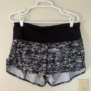 Lululemon Women's Run Times Shorts, Size 10 High Waist Nami Waves White Black